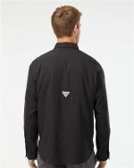 Columbia Women’s PFG Tamiami™ II Short Sleeve Shirt - Image 2