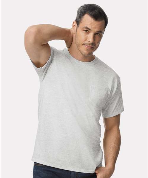 Gildan Unisex Ultra Cotton® Pocket T-Shirt